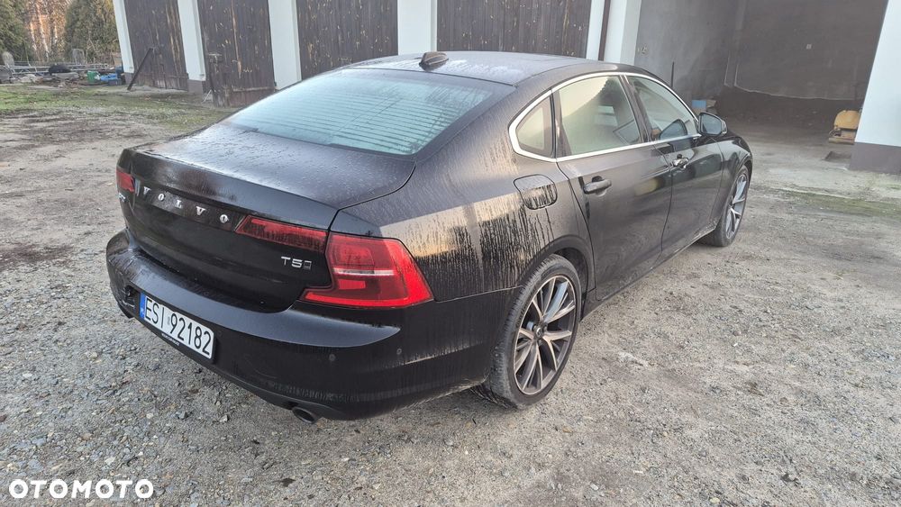Volvo S90 - 3