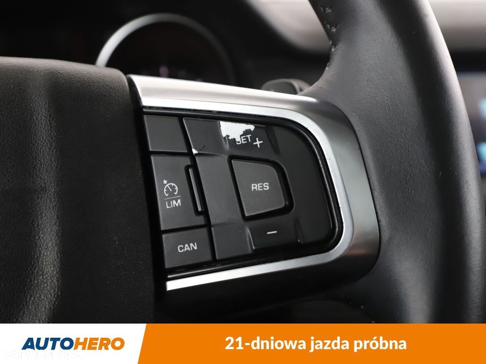 Land Rover Discovery Sport 2.0 TD4 SE - 26