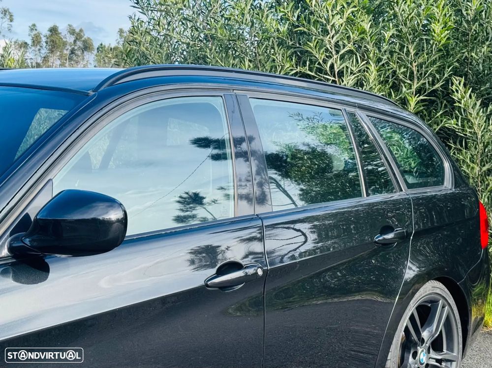 BMW 320 d Pack M - 4