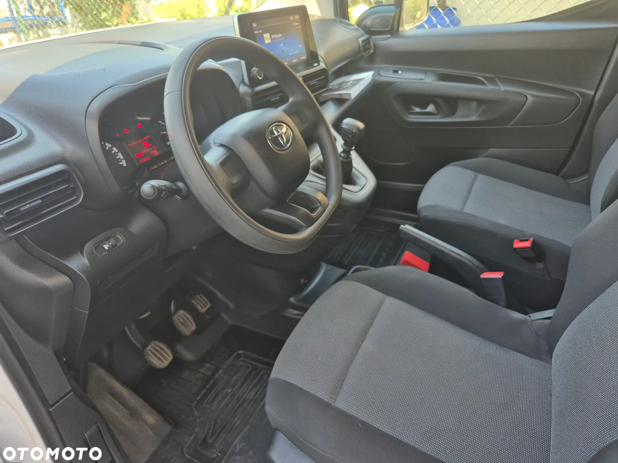 Toyota PROACE CITY - 8