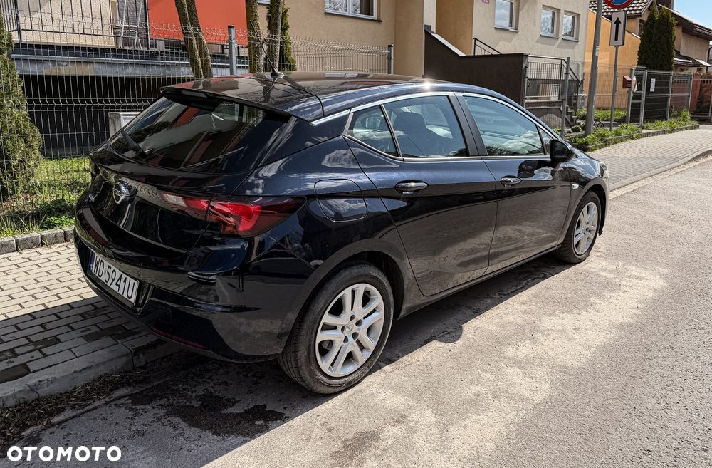 Opel Astra 1.4 T Dynamic S&S - 4