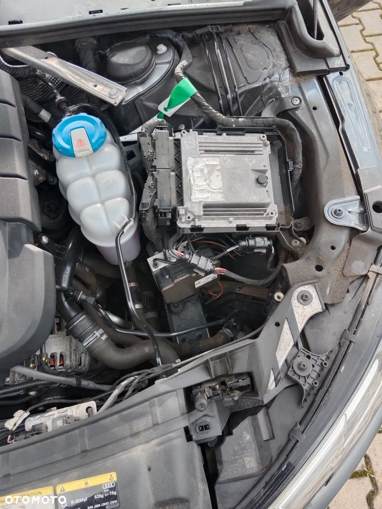 Audi A4 Avant 2.0 TDI - 15