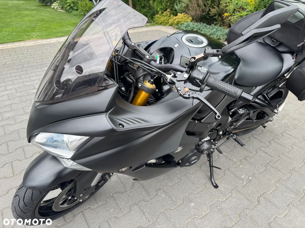 Suzuki GSX 1000 - 8