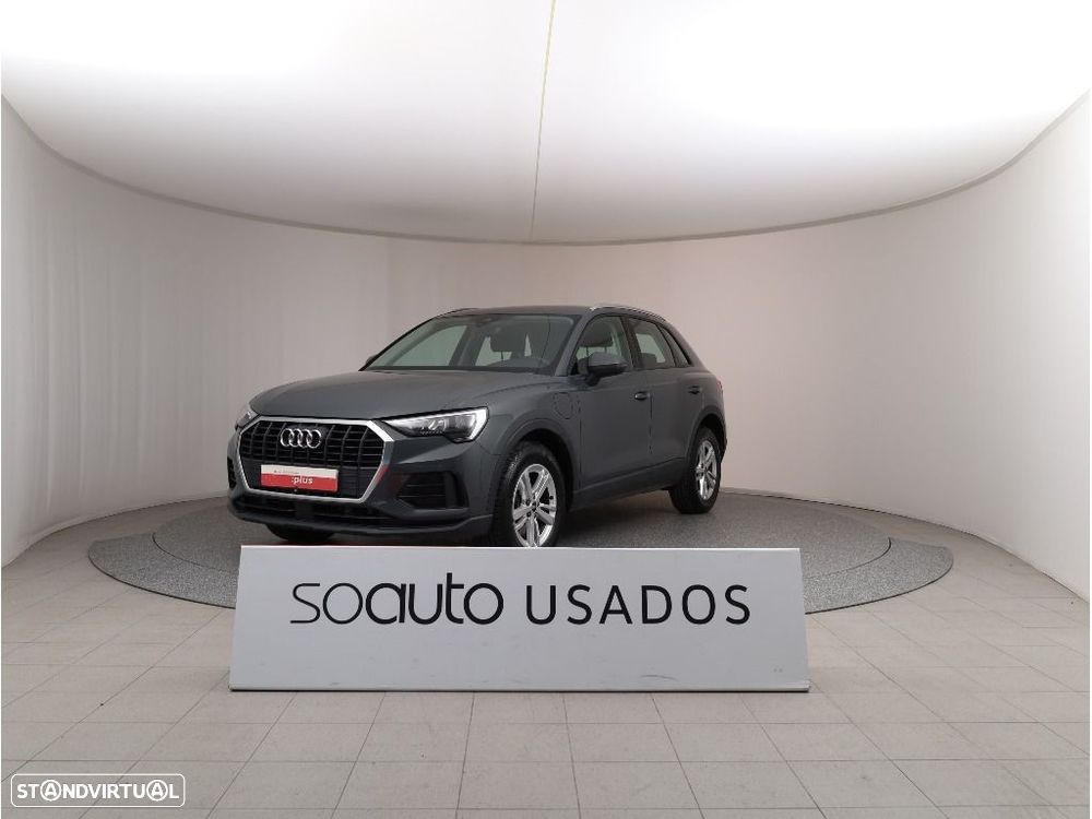 Audi Q3 - 1