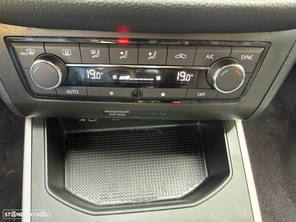 SEAT Arona 1.0 TSI FR - 41