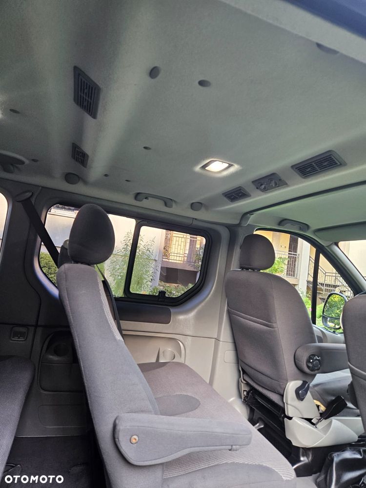 Opel Vivaro - 15