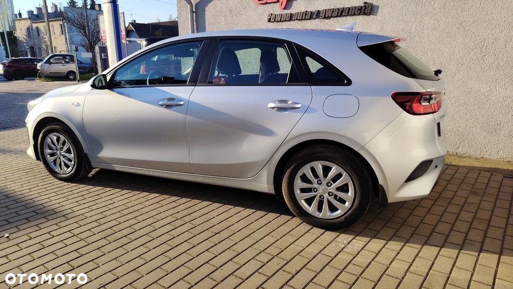 Kia Ceed - 4