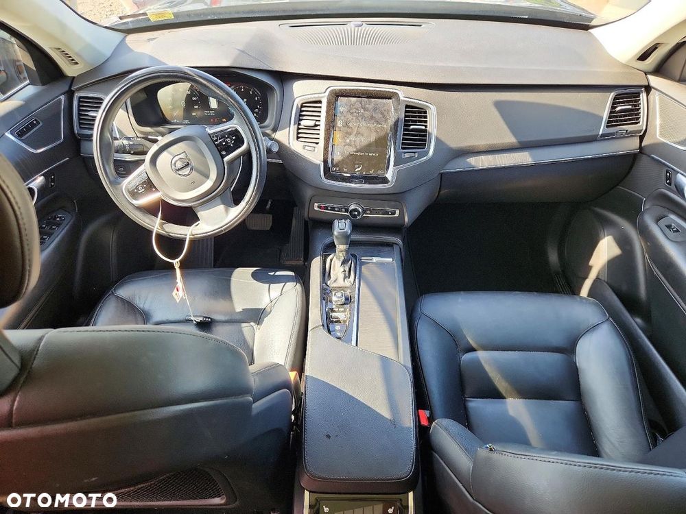 Volvo XC 90 T5 AWD Momentum 7os - 10