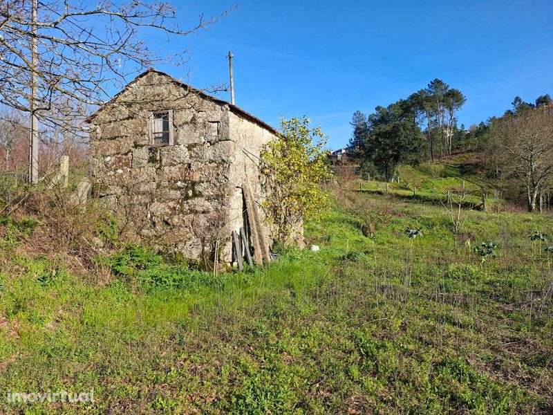 Terreno 4.100 m² com pequena habitação – Avessadas (Com Boa Vista) - Grande imagem: 4/5