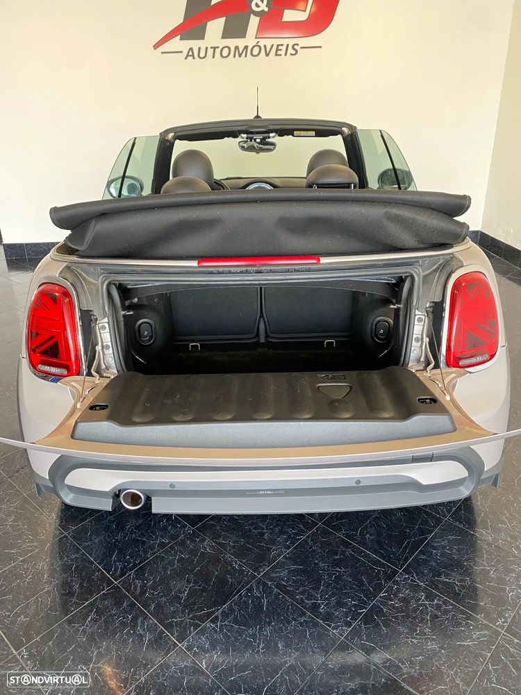 MINI Cabrio Cooper Auto - 22