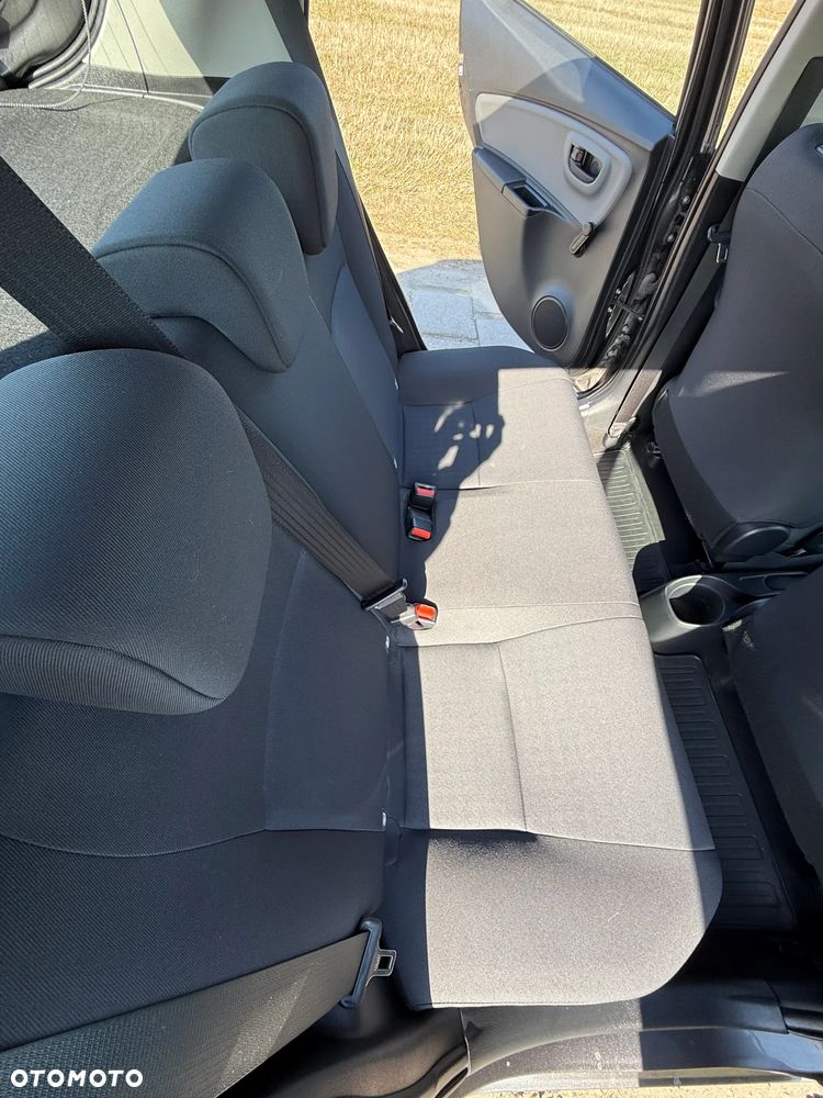 Toyota Yaris 1.5 Active - 22