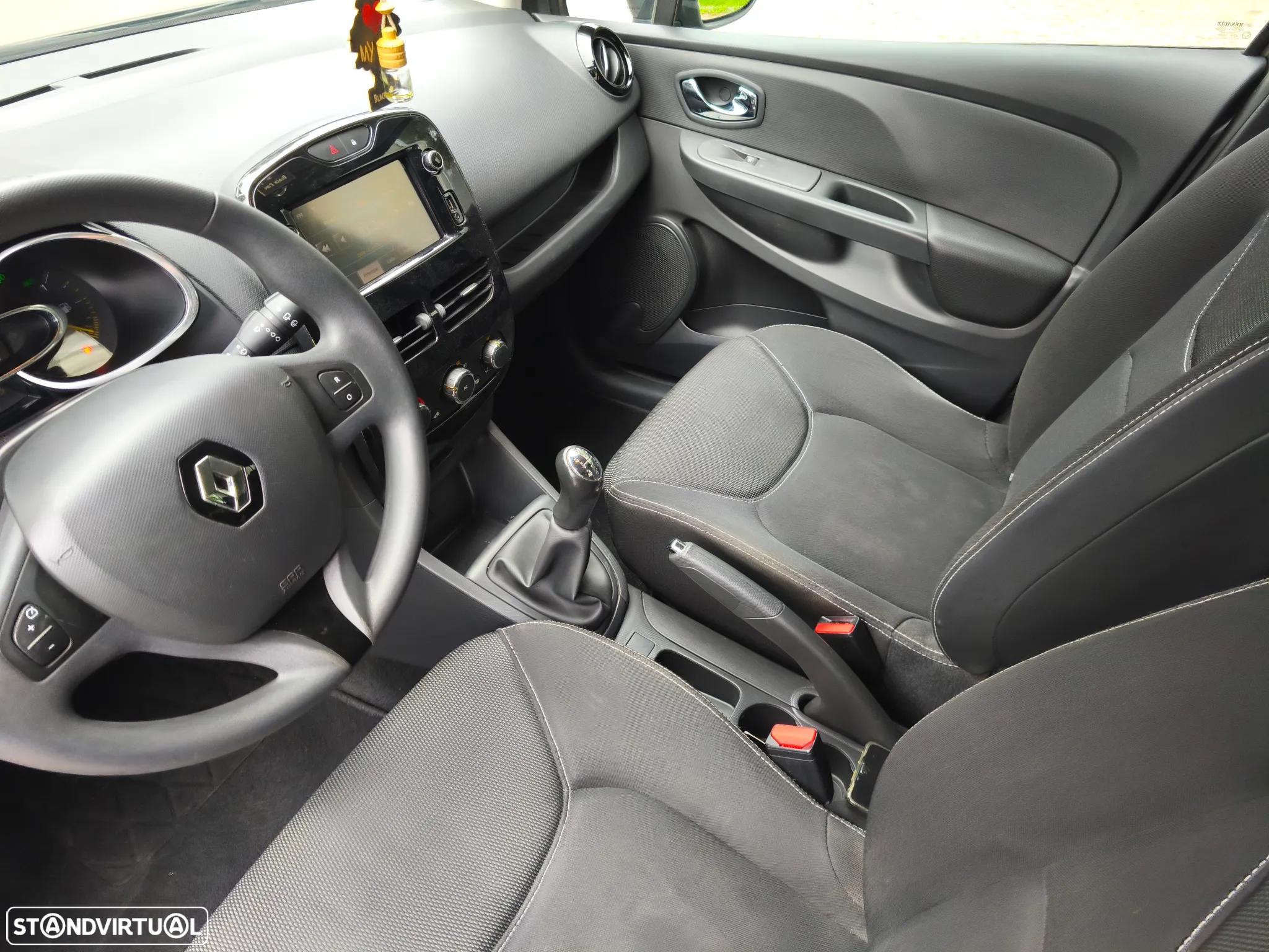 Renault Clio 0.9 TCE Confort - 17