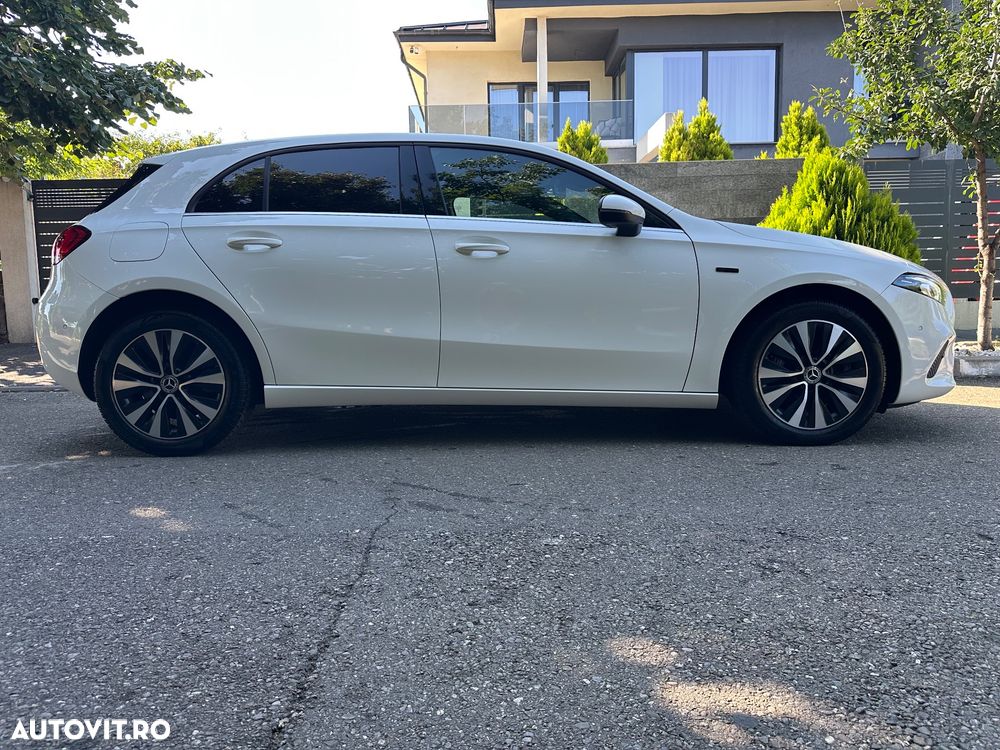 Mercedes-Benz A 250 - 13