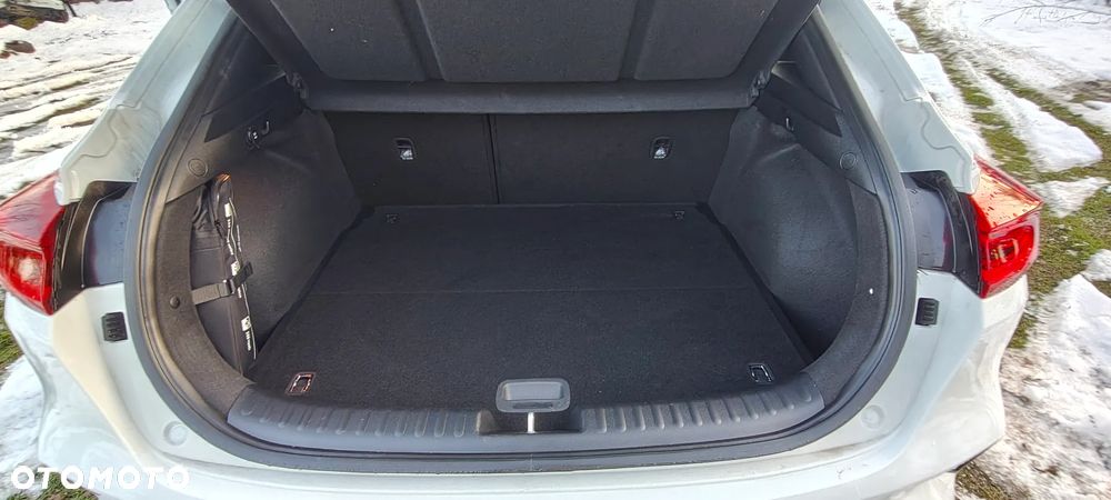 Kia XCeed 1.5 T-GDI OPF DCT7 XDITION - 16