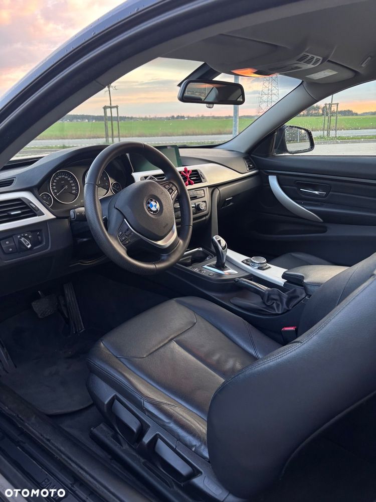 BMW Seria 4 420i Coupe - 10