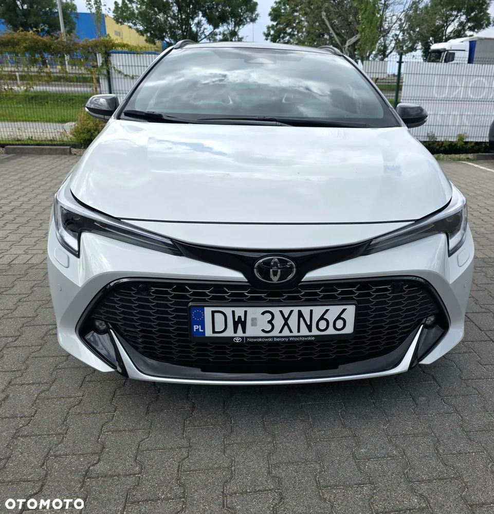 Toyota Corolla 1.8 Hybrid GR Sport Dynamic - 3