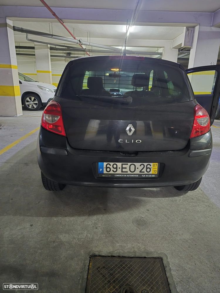Renault Clio 1.5 dCi Rip Curl II - 11
