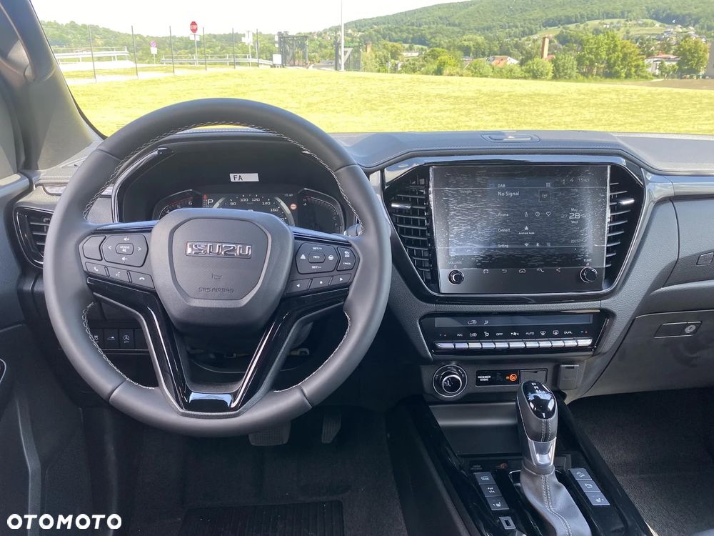 Isuzu D-Max 1.9 DC LSE - 13