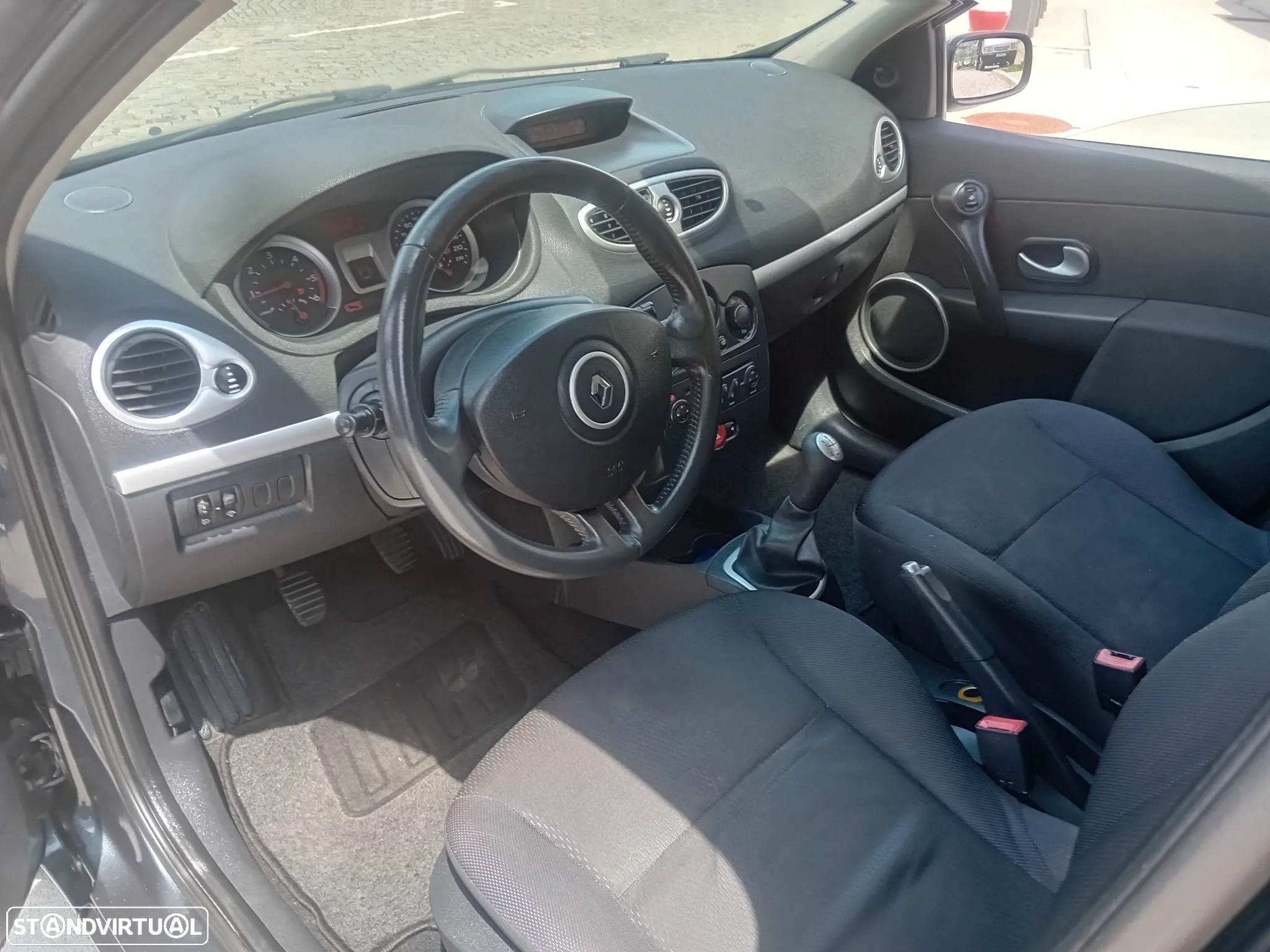 Renault Clio Break 1.5 dCi Dynamique - 14