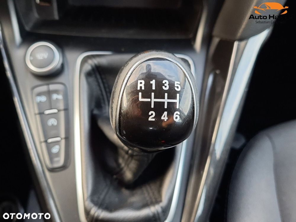 Ford Focus 1.5 EcoBoost STart-Stopp-System TITANIUM - 38