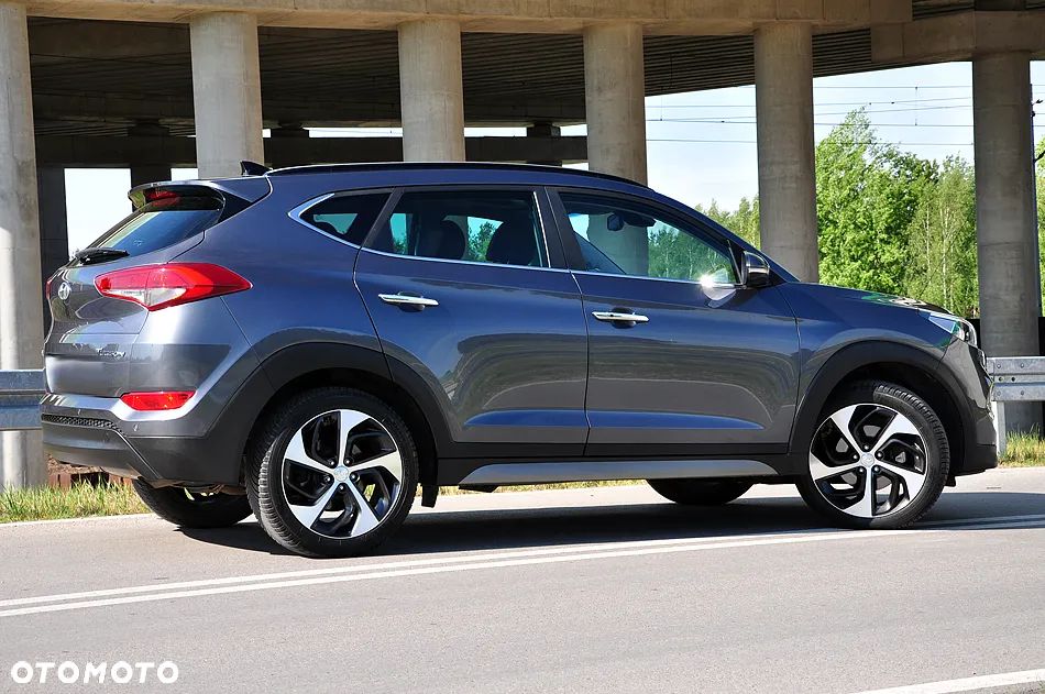 Hyundai Tucson blue 1.7 CRDi 2WD Advantage - 17