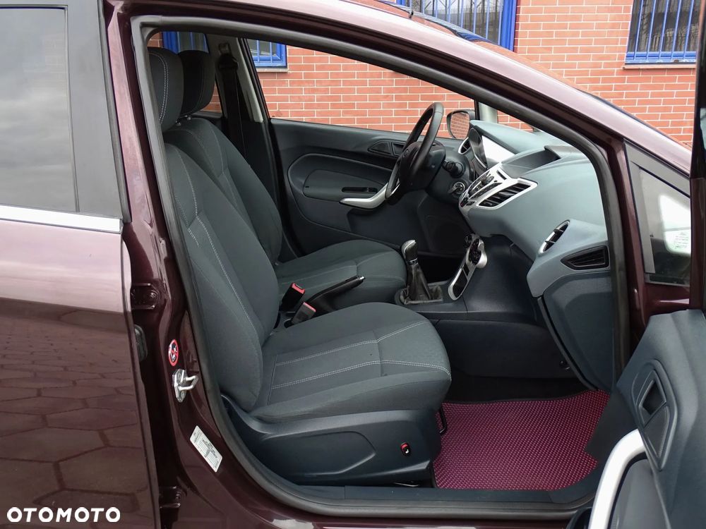 Ford Fiesta 1.4 Platinium X - 9