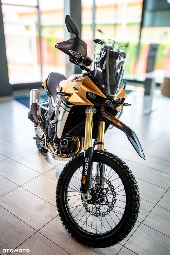 KOVE 800X Rally - 3