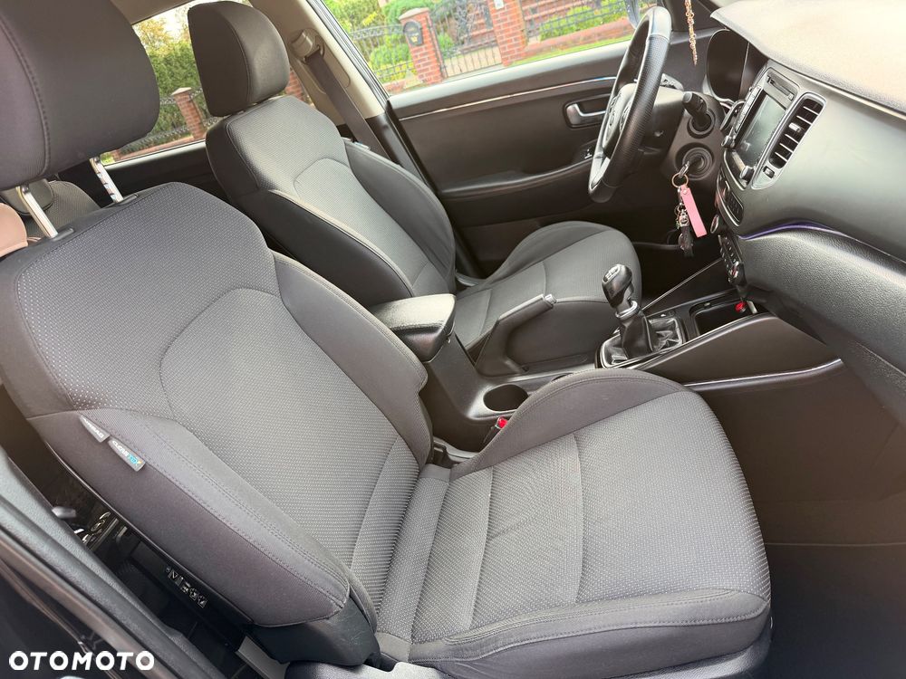 Kia Carens 1.6 GDI Edition 7 - 22