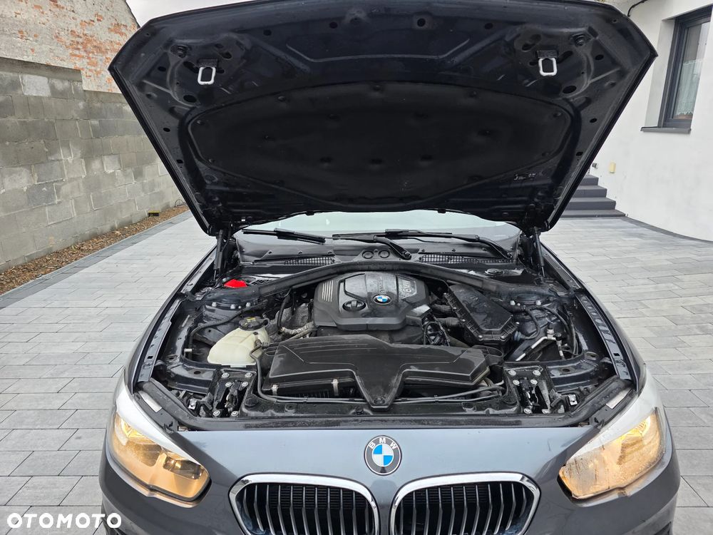 BMW Seria 1 - 33