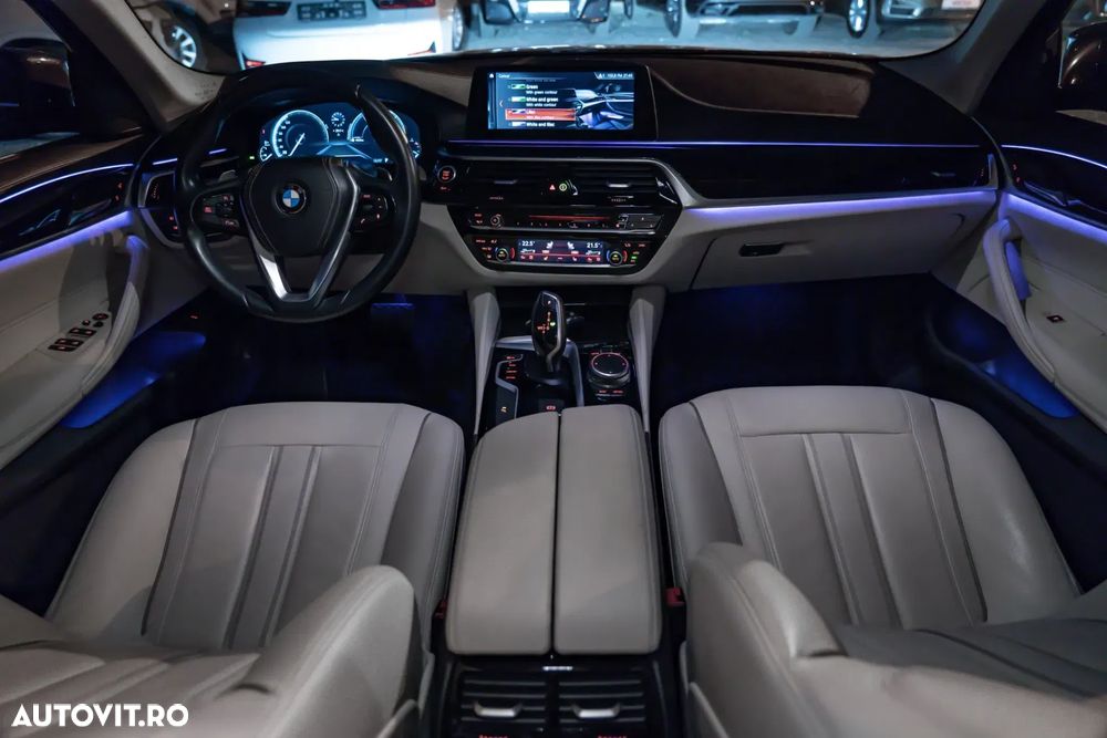 BMW Seria 5 520d xDrive Aut. Luxury Line - 12