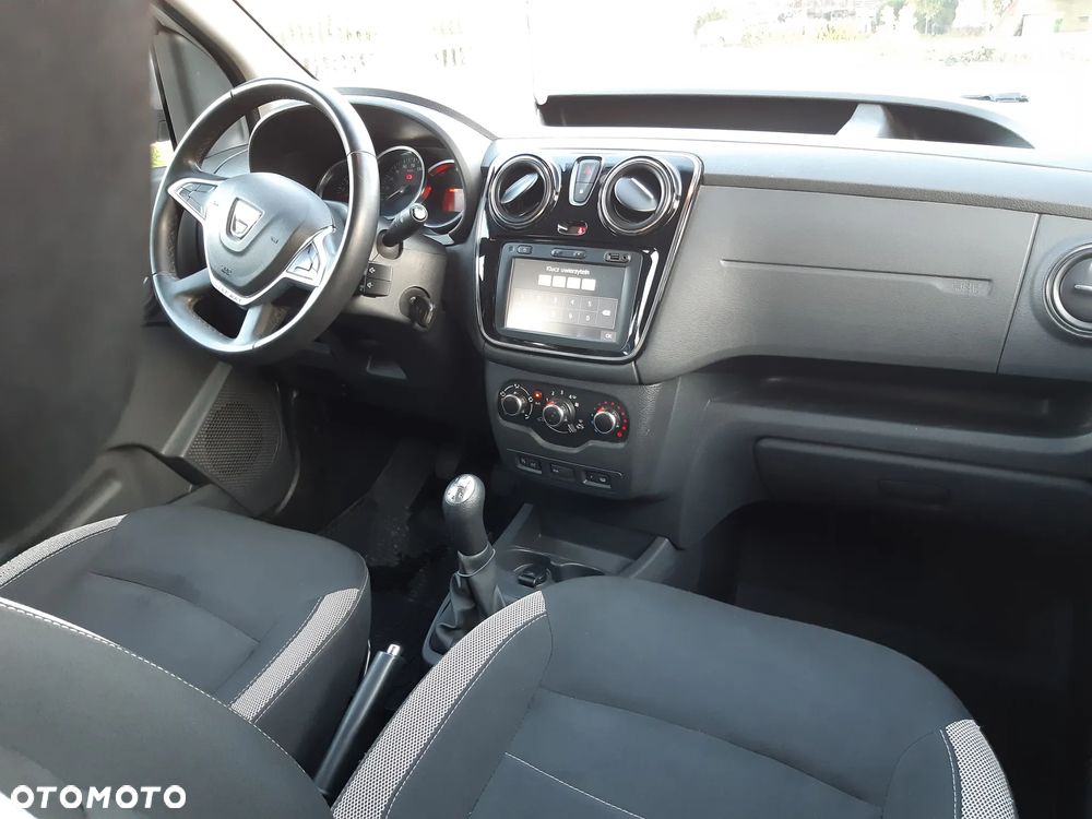 Dacia Dokker 1.6 SCe Stepway - 12