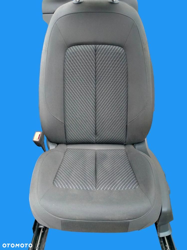 AUDI Q5 80A LIFT FOTEL FOTELE KANAPA BOCZKI TAPICERKA ISOFIX PODUSZKA - 7