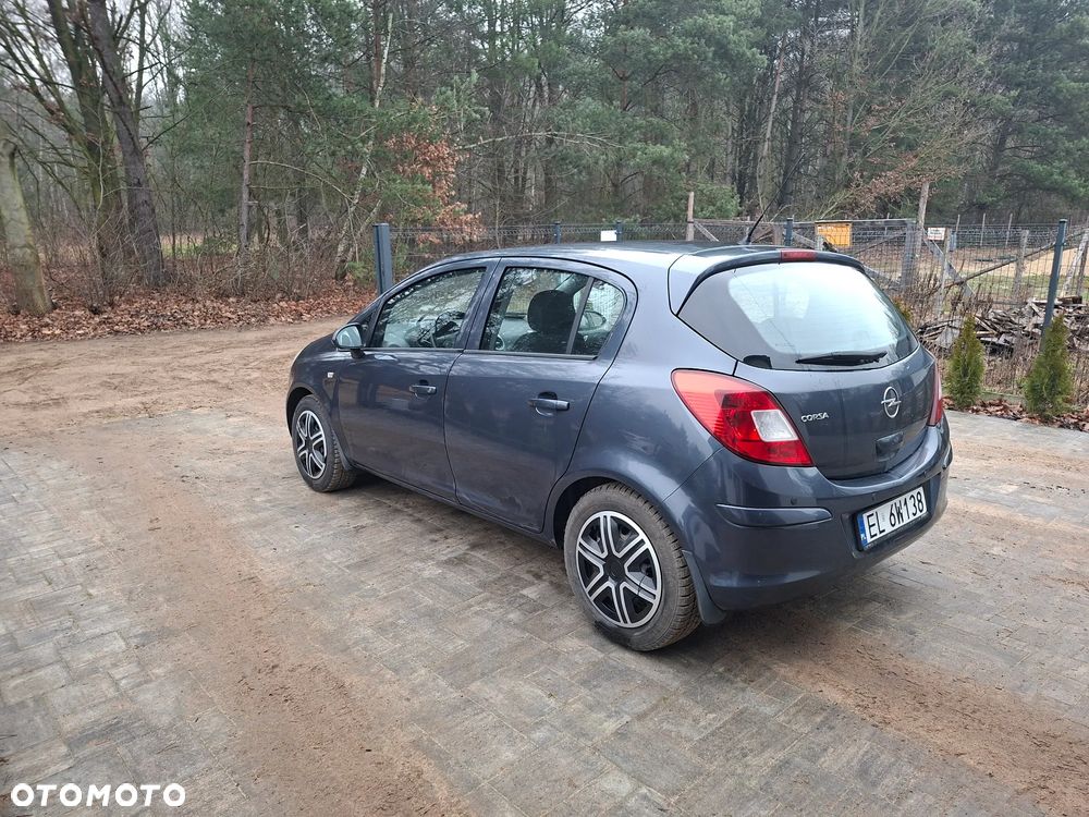 Opel Corsa 1.4 16V Enjoy - 2