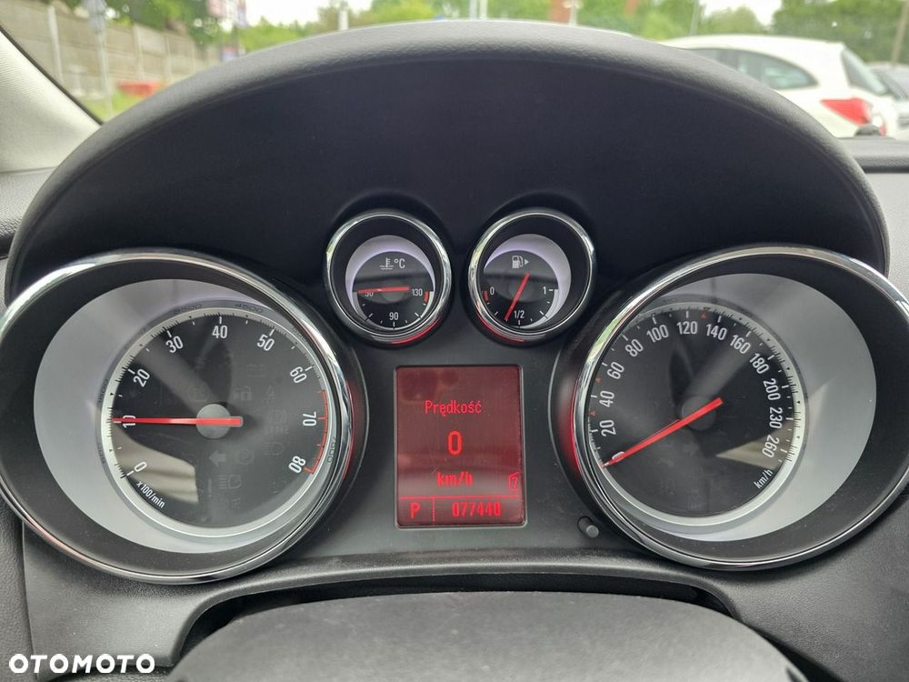 Opel Astra - 18