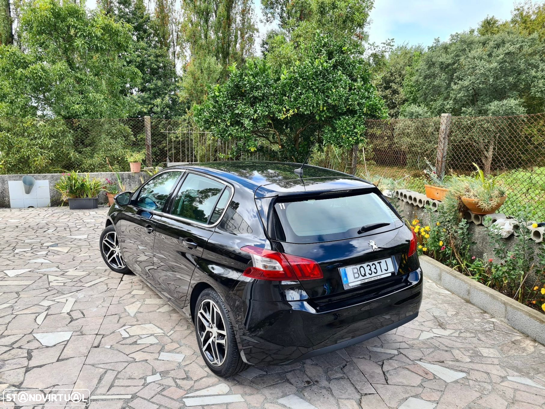 Peugeot 308 1.2 PureTech Allure J17 - 19