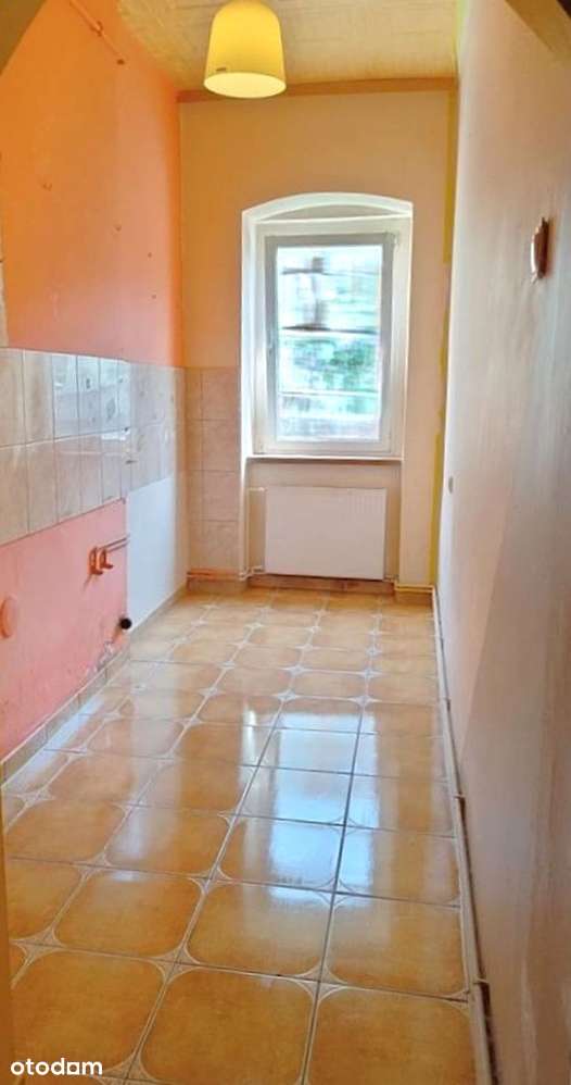 Duża kawalerka ( można zrobić salon z aneksem + sypialnia ) ok. RYNKU