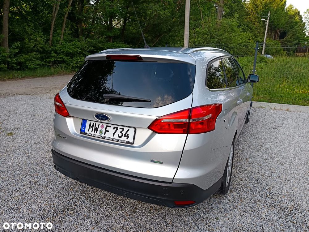 Ford Focus 1.0 EcoBoost STart-Stopp-System TITANIUM - 8