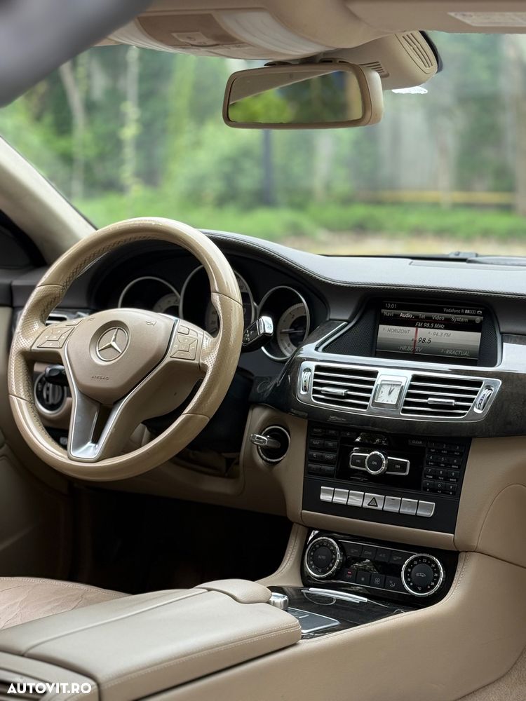 Mercedes-Benz CLS 250 CDI DPF BlueEFFICIENCY 7G-TRONIC - 18