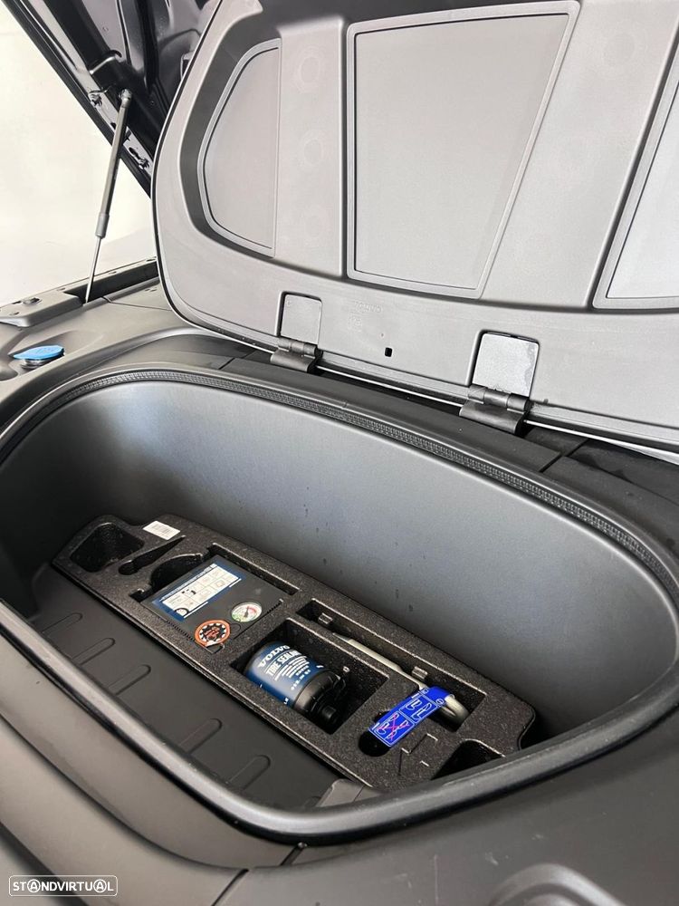 Volvo C40 Recharge Plus - 27