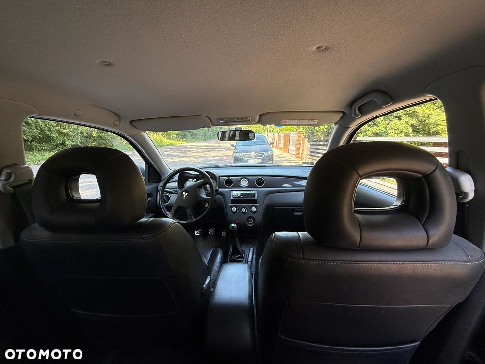 Mitsubishi Outlander 2.0 Turbo 4WD - 13