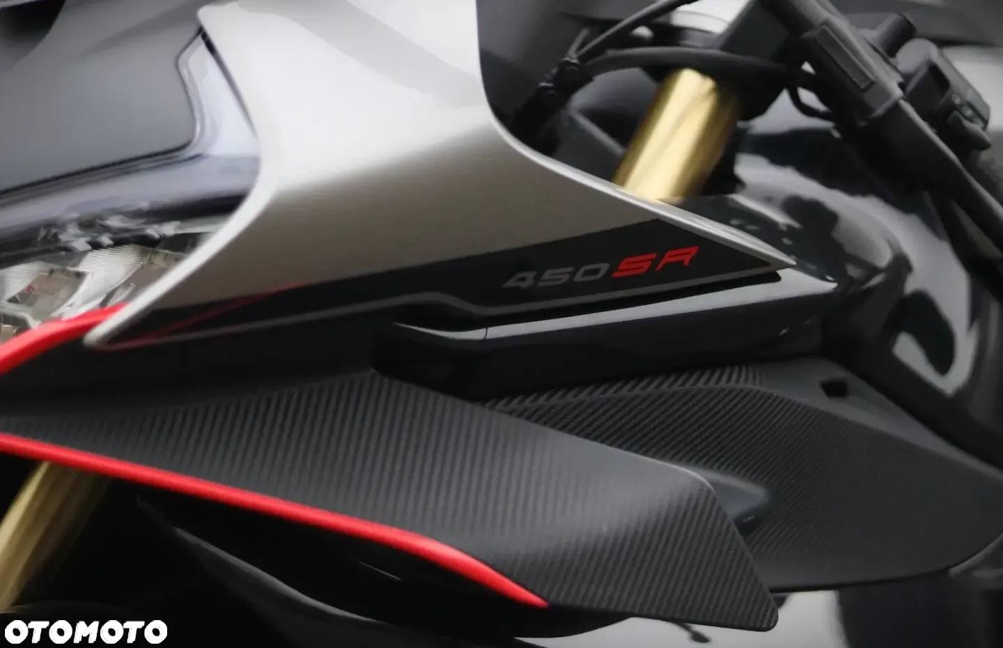 CFMoto SR - 14