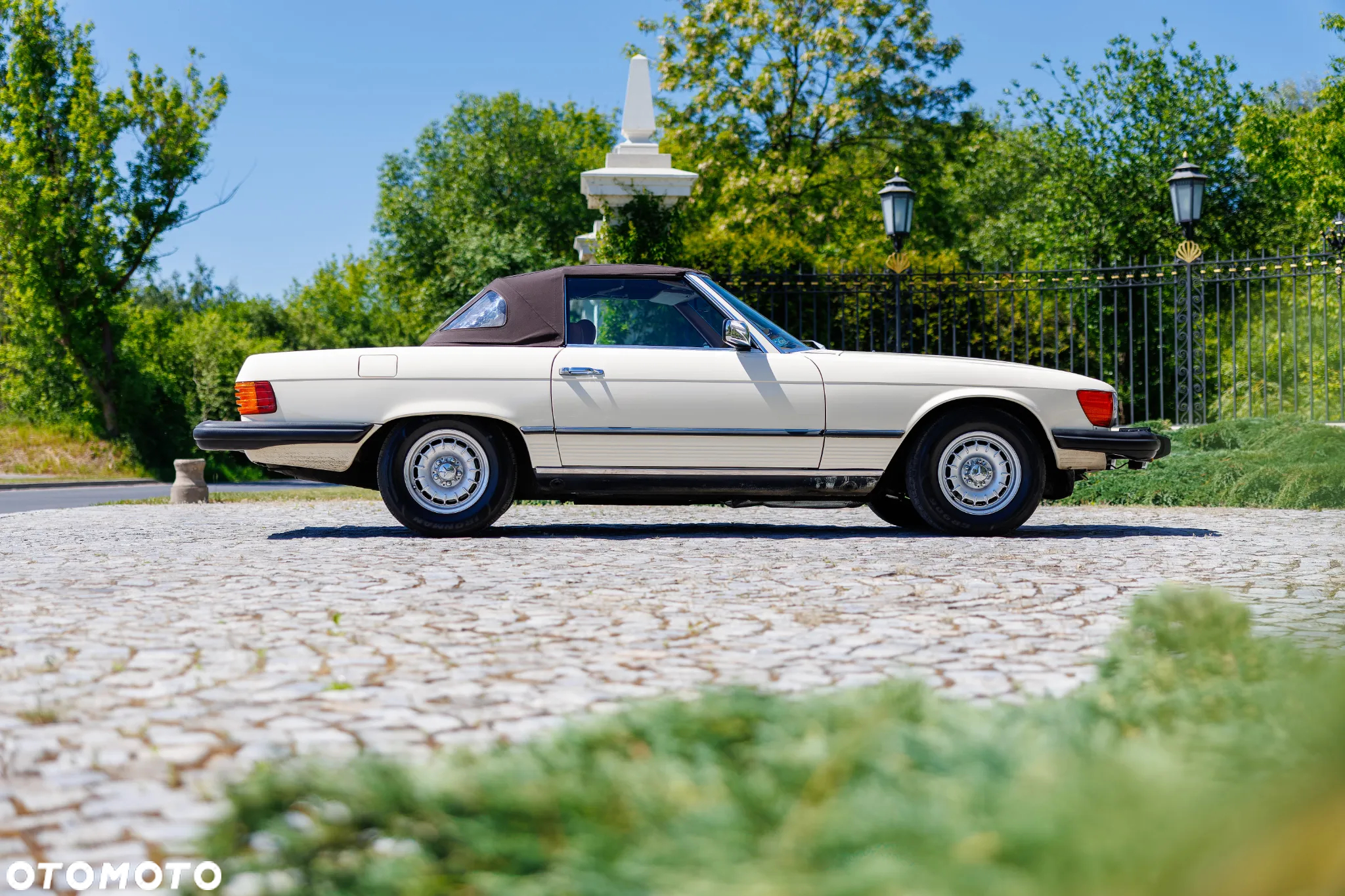 Mercedes-Benz SL - 14