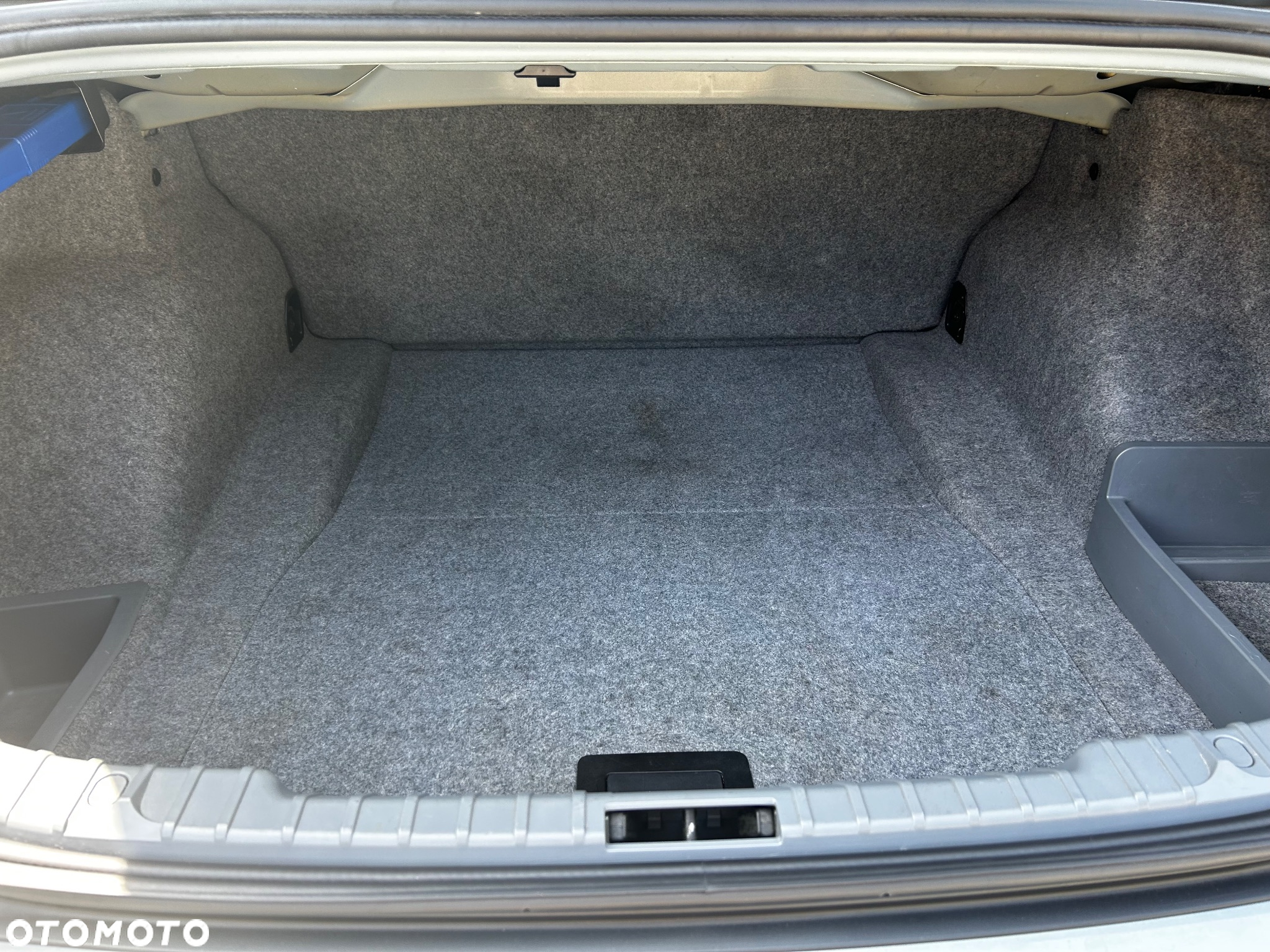 BMW Seria 3 320i Touring - 14