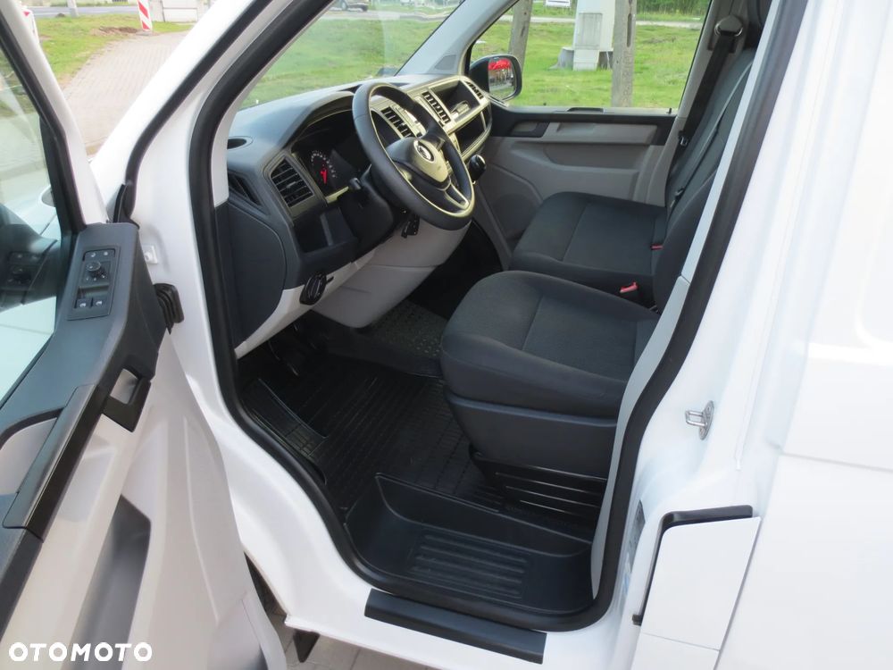 Volkswagen TRANSPORTER T6 ORYGINAŁ NISKI PRZEBIEG SALON PL.  VAT 23% - 9
