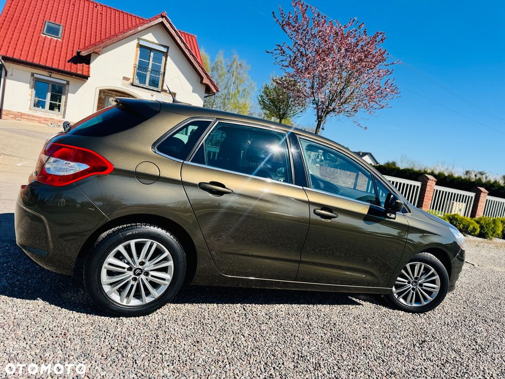 Citroën C4 VTi 120 Selection - 1