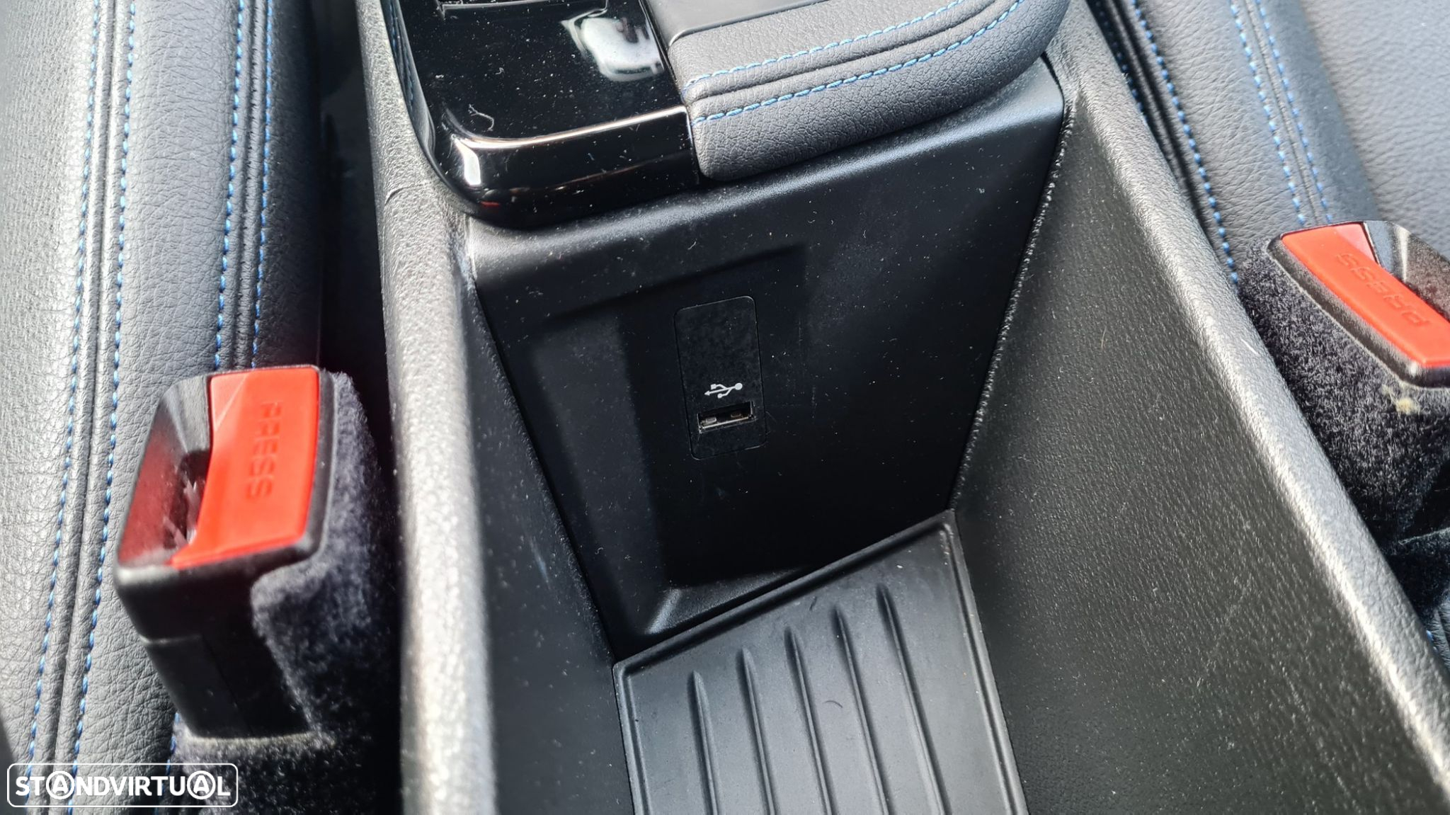 BMW X2 18 d sDrive Auto Pack M - 34