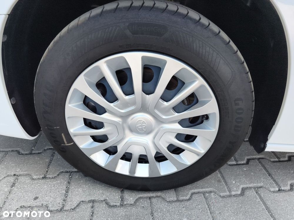 Toyota Proace City Verso Long 1.5 D-4D Business - 10