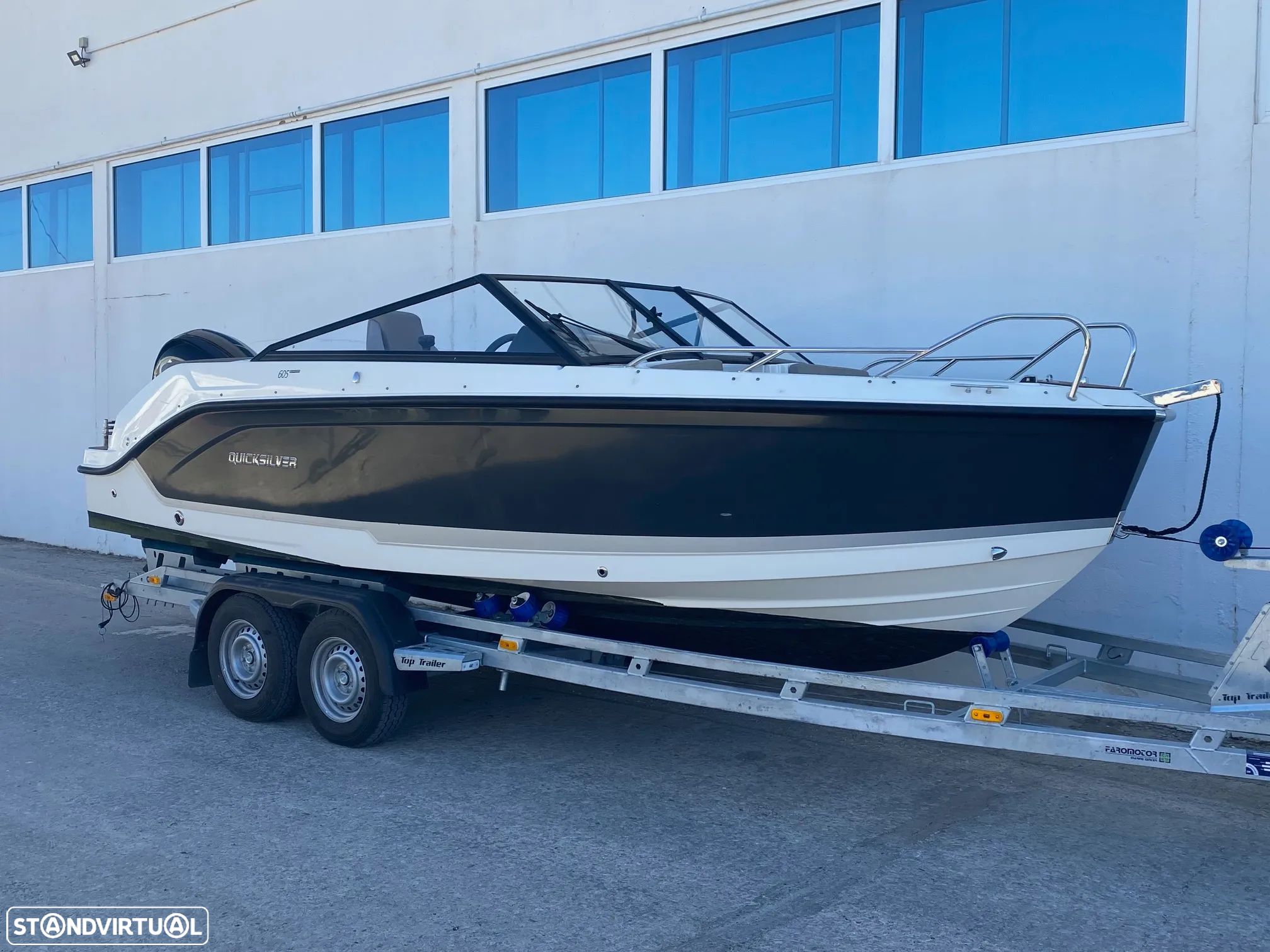Quicksilver Activ 605 Bowrider - 1