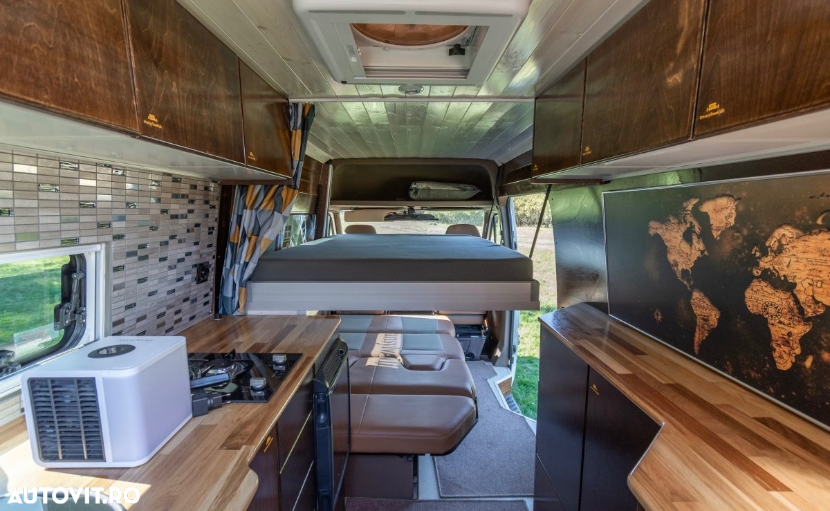 Mercedes Benz Sprinter - 9