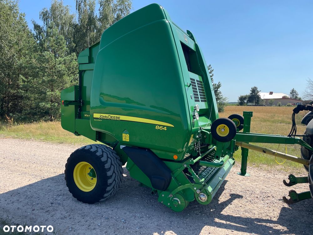John Deere 864 - 6